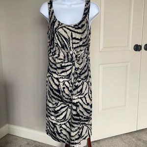 Kenneth Cole. Gorgeous sleeveless dress. Sz S